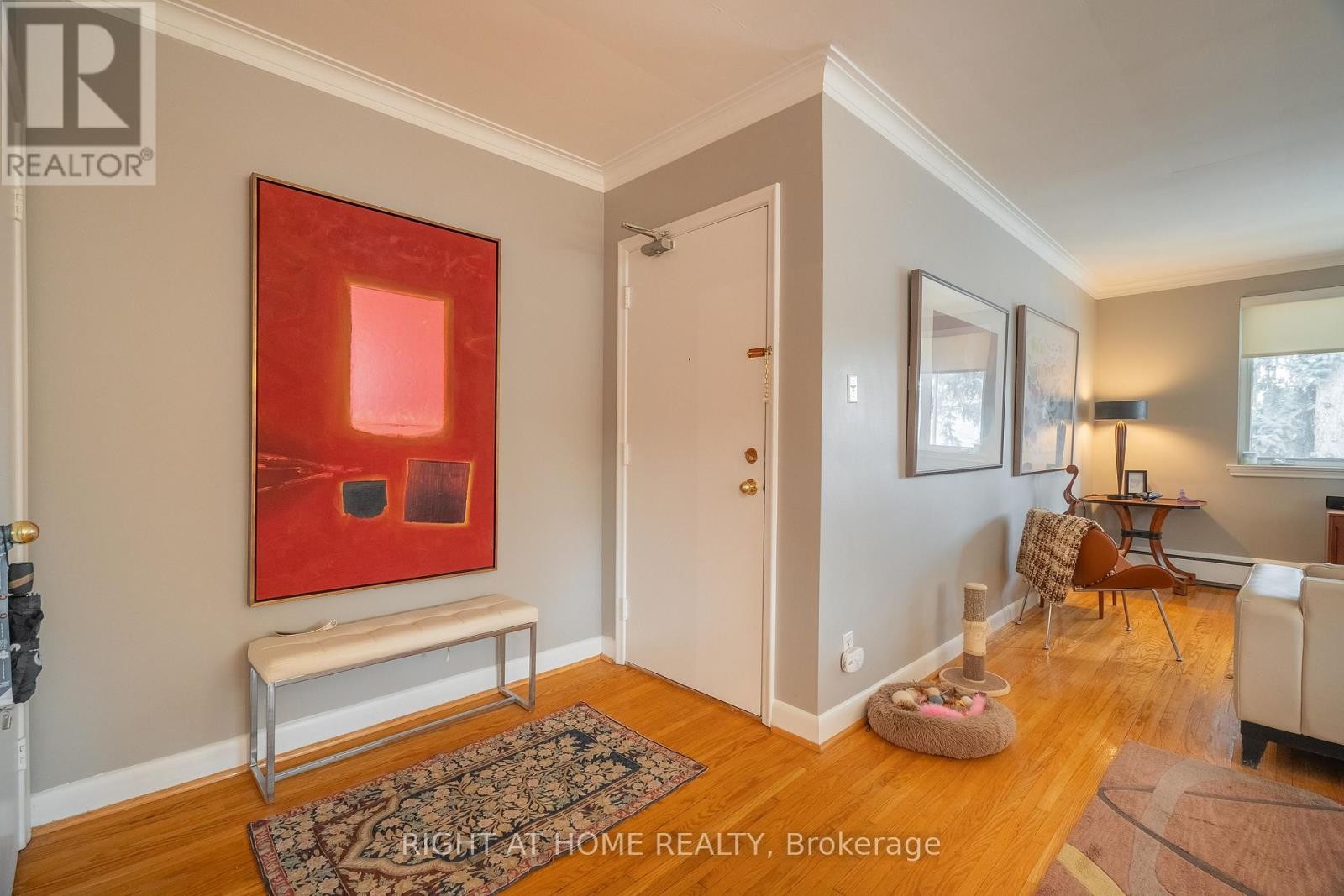 












285 RICHMOND STREET S

,
Richmond Hill (Mill Pond),




Ontario
L4C3Z2

