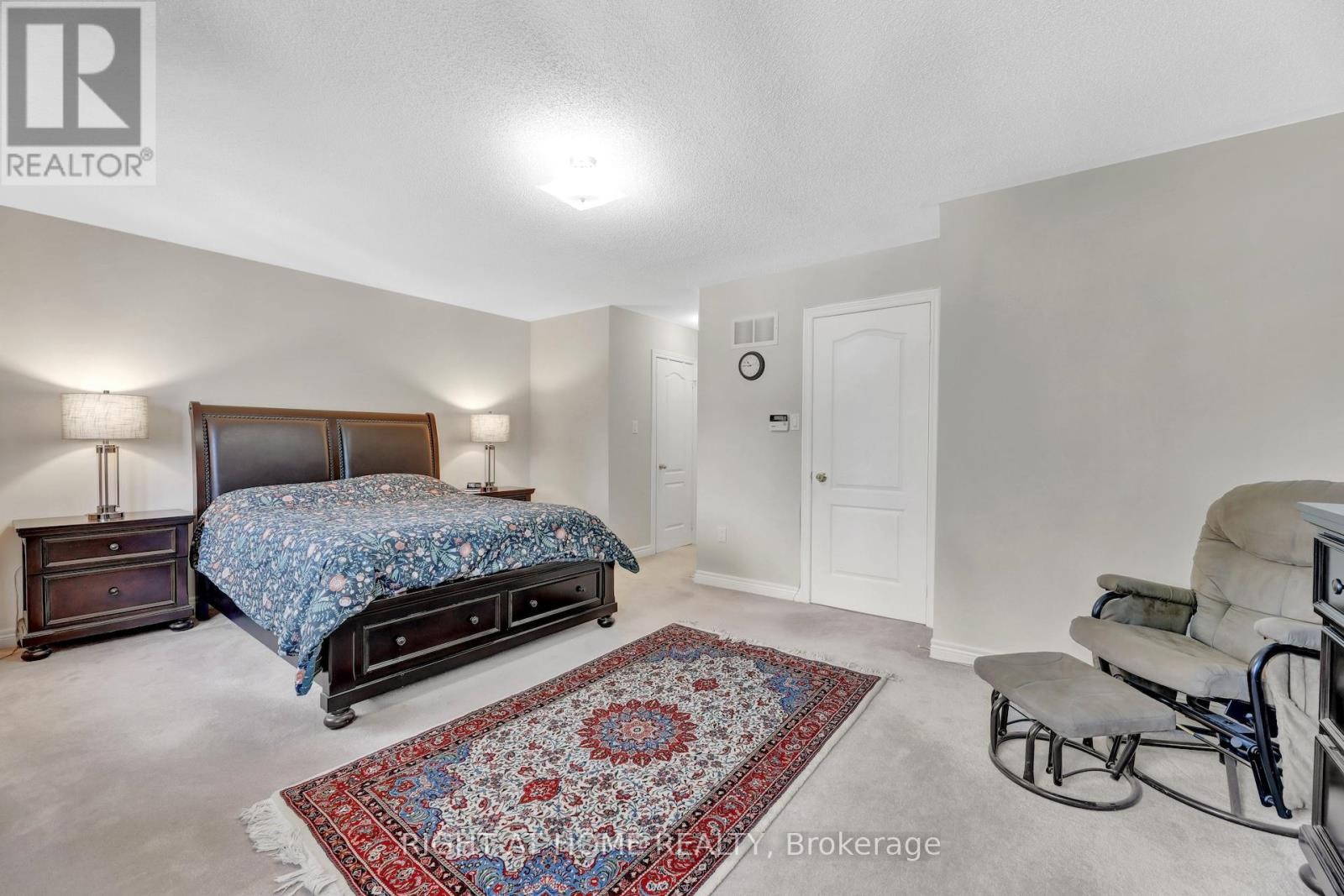 












62 MARTINI DRIVE

,
Richmond Hill (Rouge Woods),




Ontario
L4S2T7

