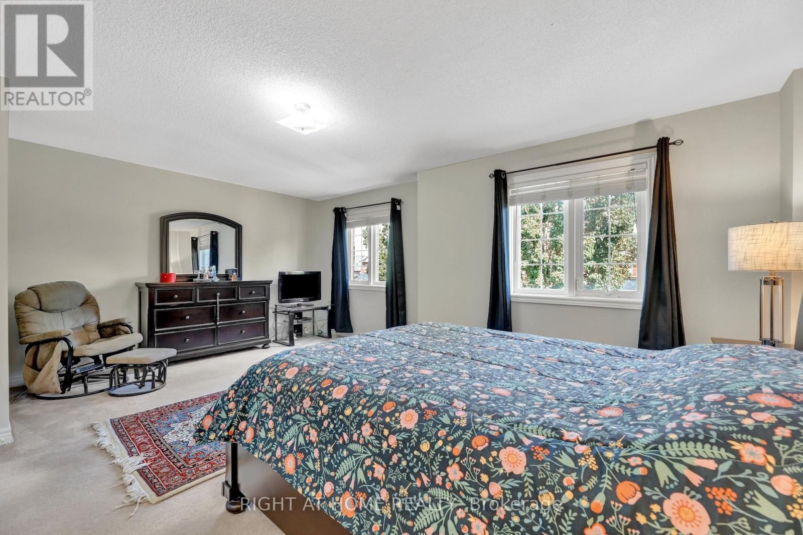 












62 MARTINI DRIVE

,
Richmond Hill (Rouge Woods),




Ontario
L4S2T7

