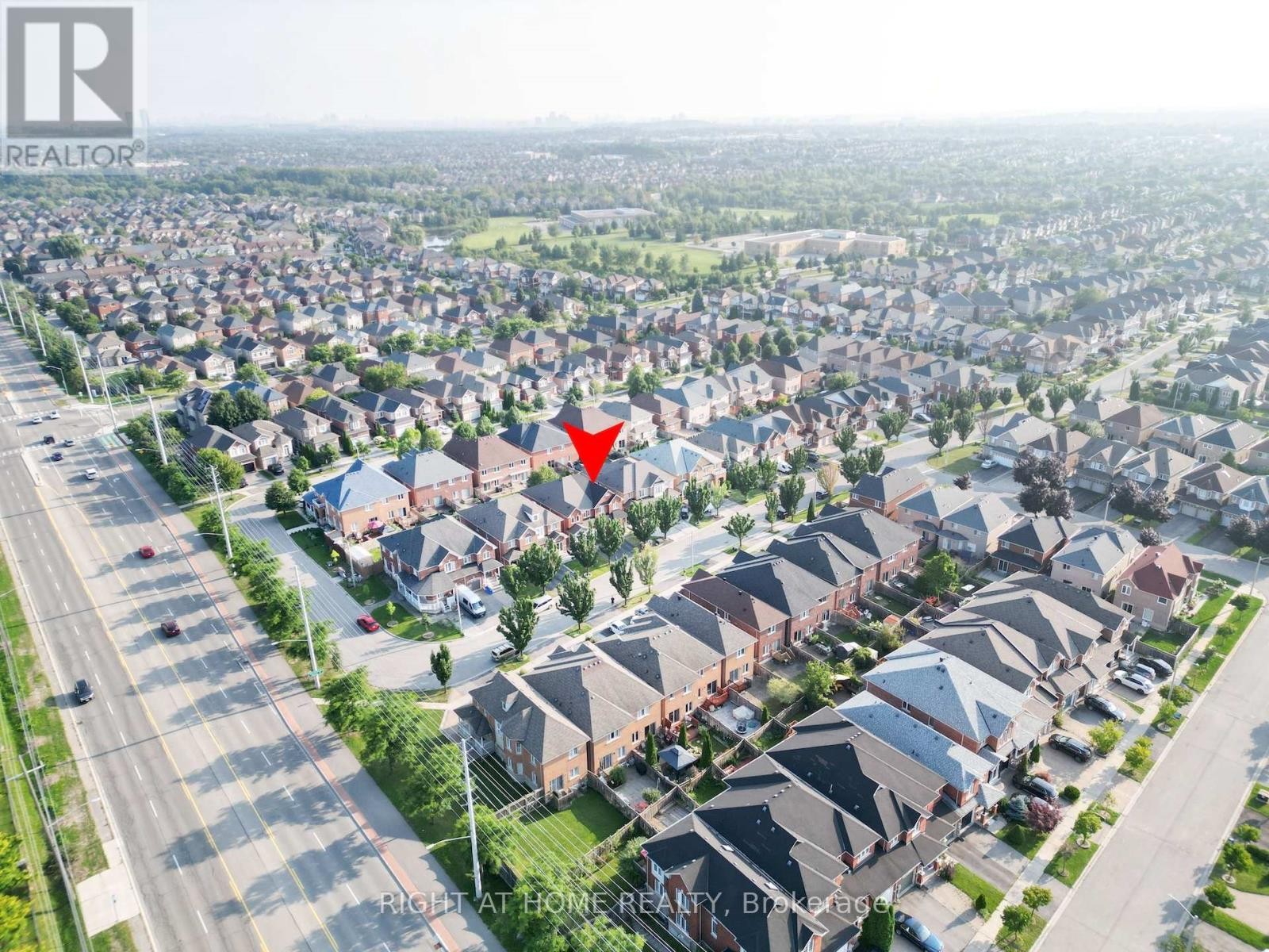 












62 MARTINI DRIVE

,
Richmond Hill (Rouge Woods),




Ontario
L4S2T7

