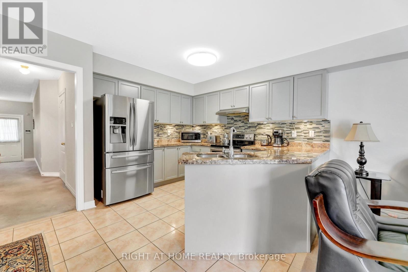 












62 MARTINI DRIVE

,
Richmond Hill (Rouge Woods),




Ontario
L4S2T7

