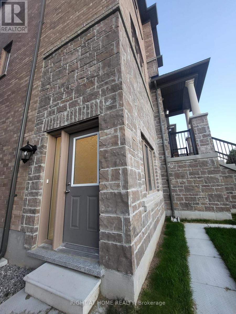 












BSMT - 98 WRAGGS ROAD

,
Bradford West Gwillimbury (Bond Head),




Ontario
L3Z4N1

