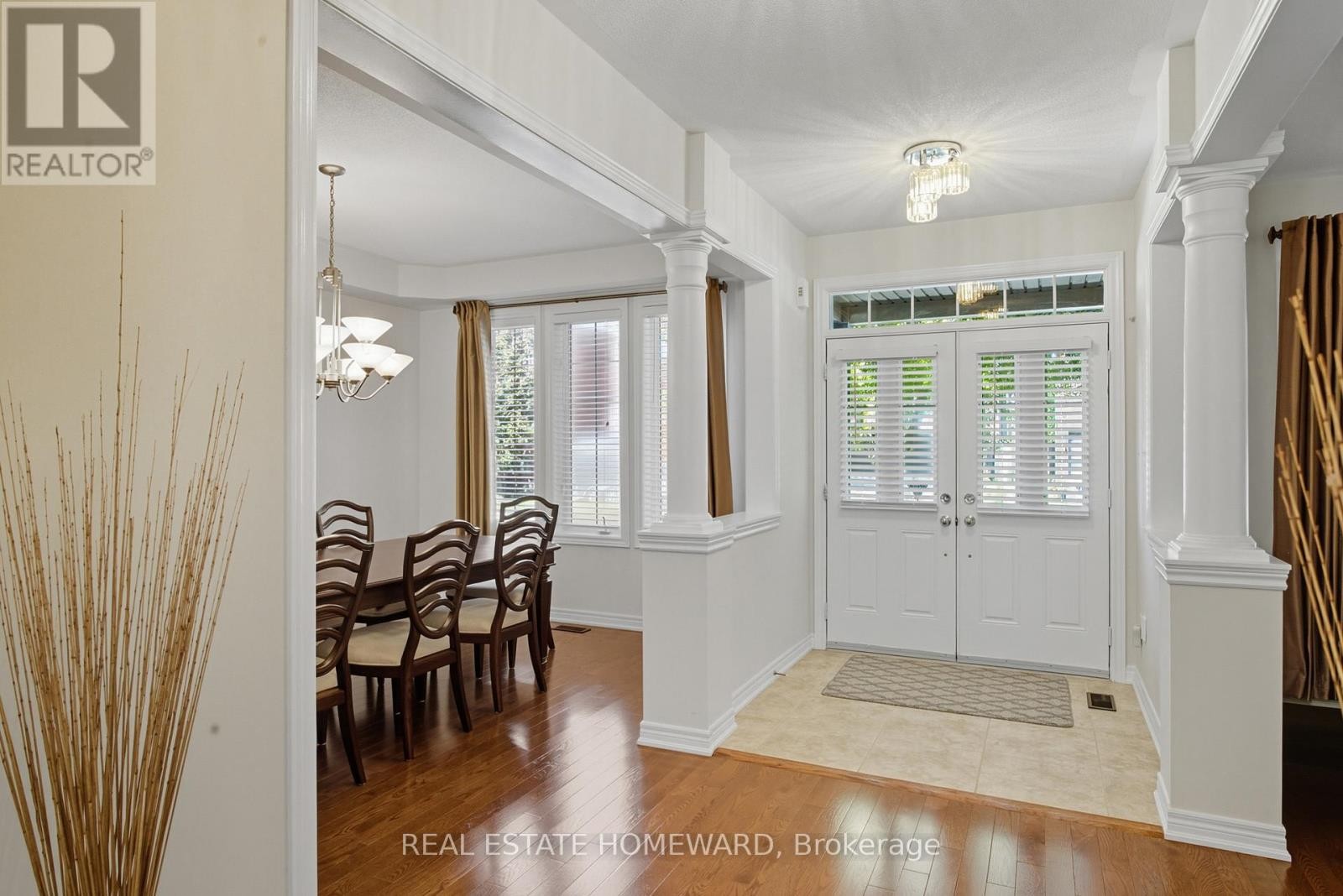 












9 TARMACK DRIVE

,
Richmond Hill (Jefferson),




Ontario
L4E0E6

