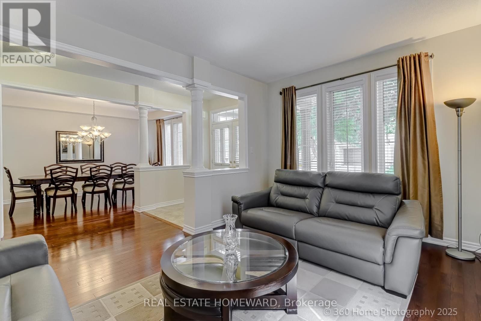 












9 TARMACK DRIVE

,
Richmond Hill (Jefferson),




Ontario
L4E0E6

