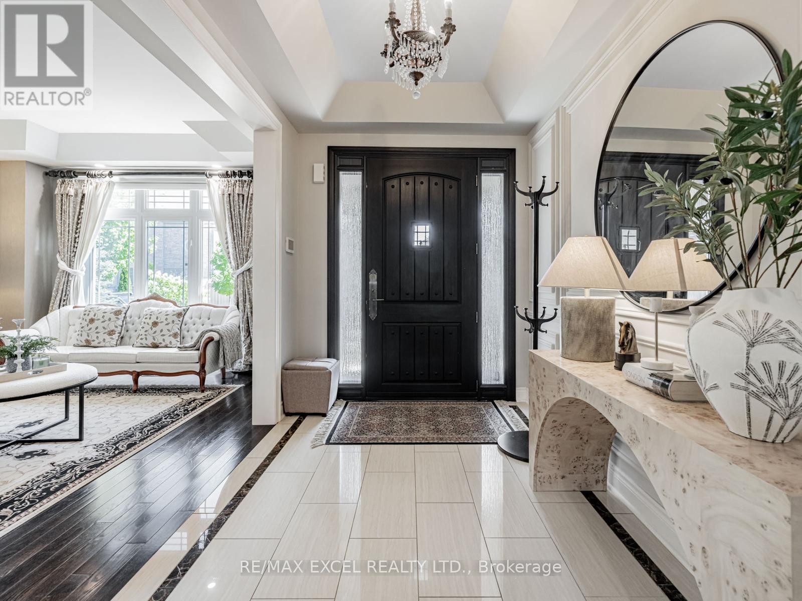 












146 UPPER POST ROAD W

,
Vaughan (Patterson),




Ontario
L6A4J9

