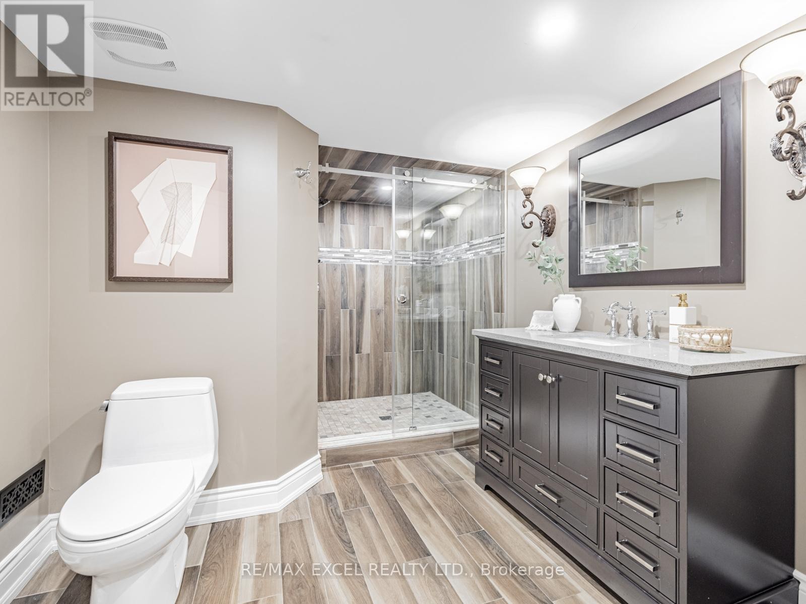 












146 UPPER POST ROAD W

,
Vaughan (Patterson),




Ontario
L6A4J9

