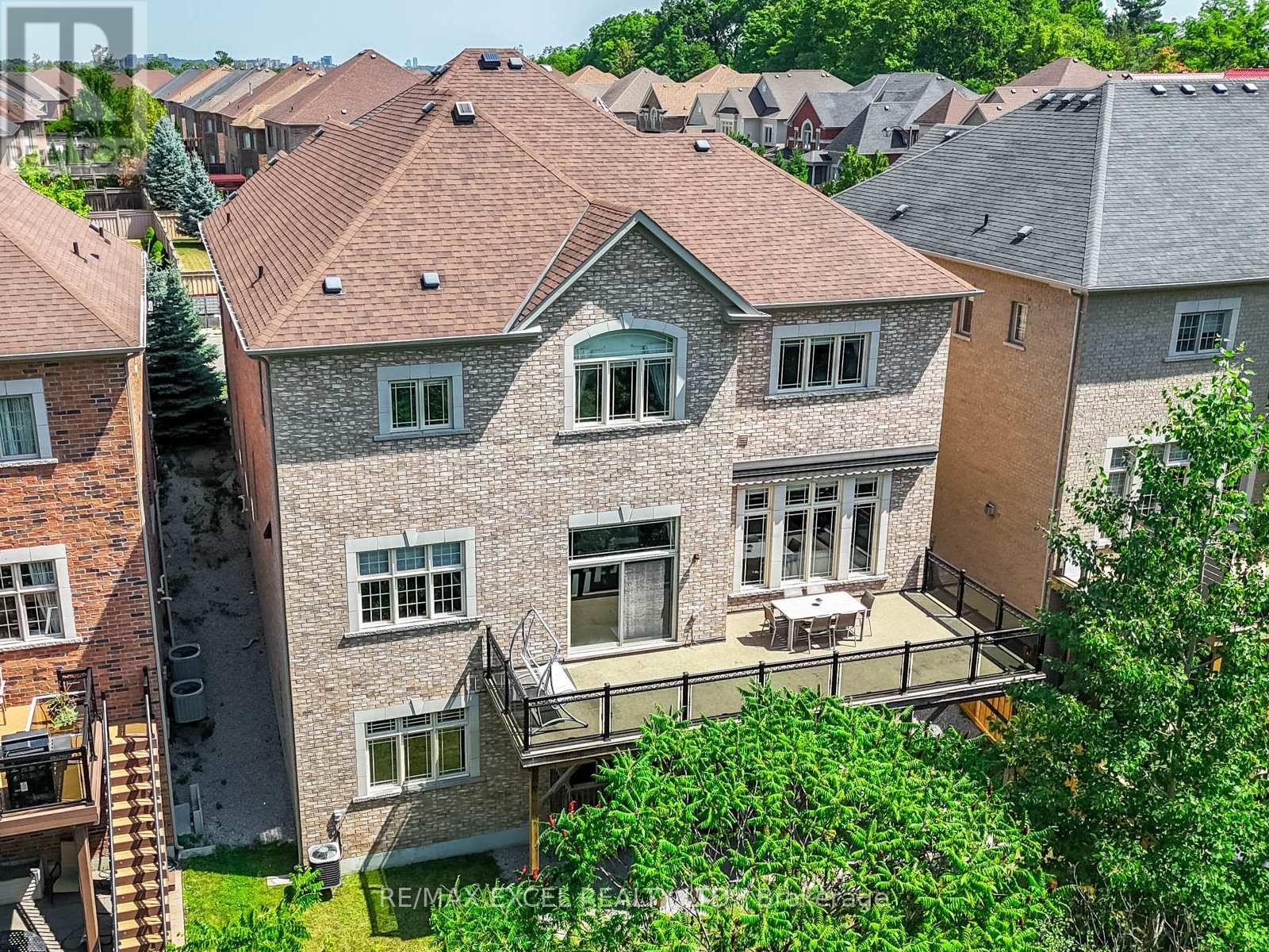 












146 UPPER POST ROAD W

,
Vaughan (Patterson),




Ontario
L6A4J9

