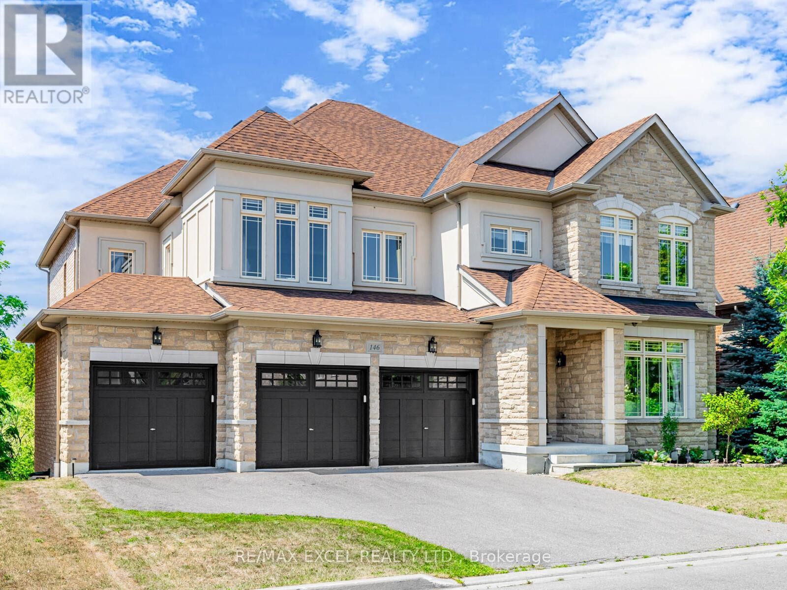 












146 UPPER POST ROAD W

,
Vaughan (Patterson),




Ontario
L6A4J9

