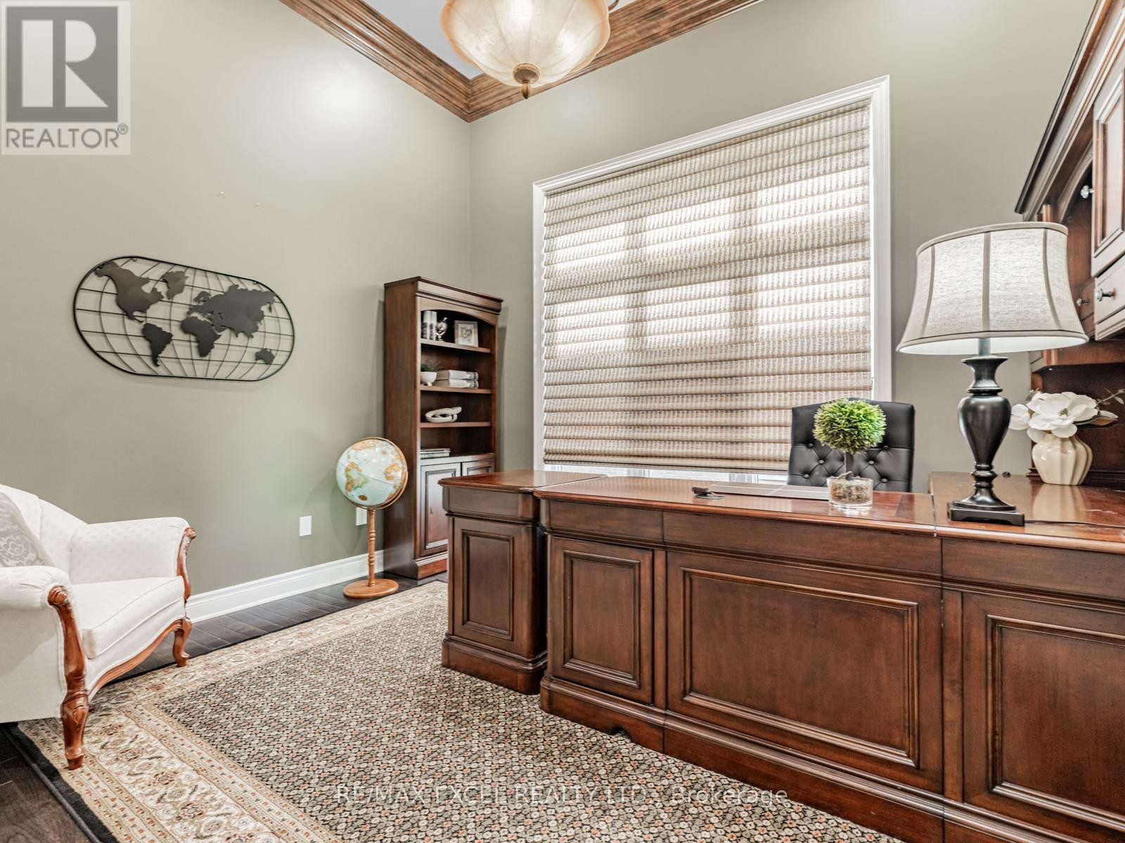 












146 UPPER POST ROAD W

,
Vaughan (Patterson),




Ontario
L6A4J9

