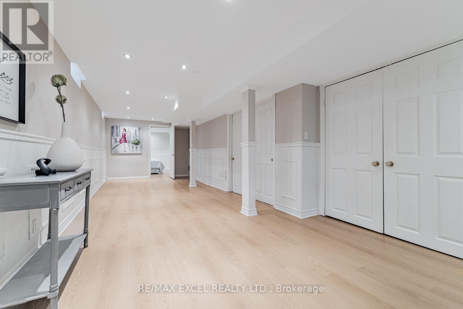 












112 OCTOBER LANE

,
Aurora (Aurora Grove),




Ontario
L4G6Z8

