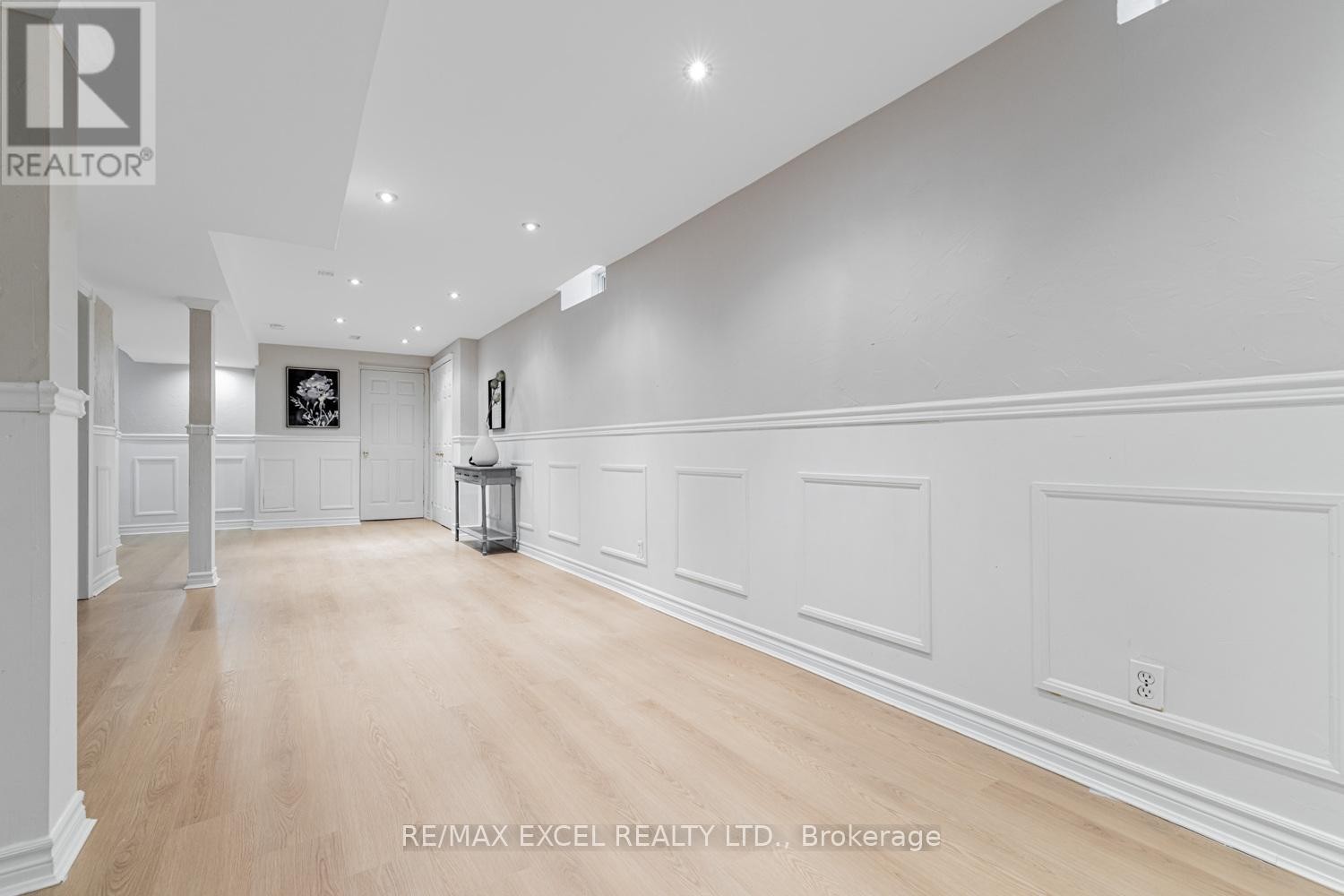 












112 OCTOBER LANE

,
Aurora (Aurora Grove),




Ontario
L4G6Z8

