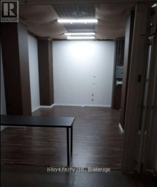 












90 - 7181 YONGE STREET

,
Markham (Grandview),




Ontario
L3T0C7

