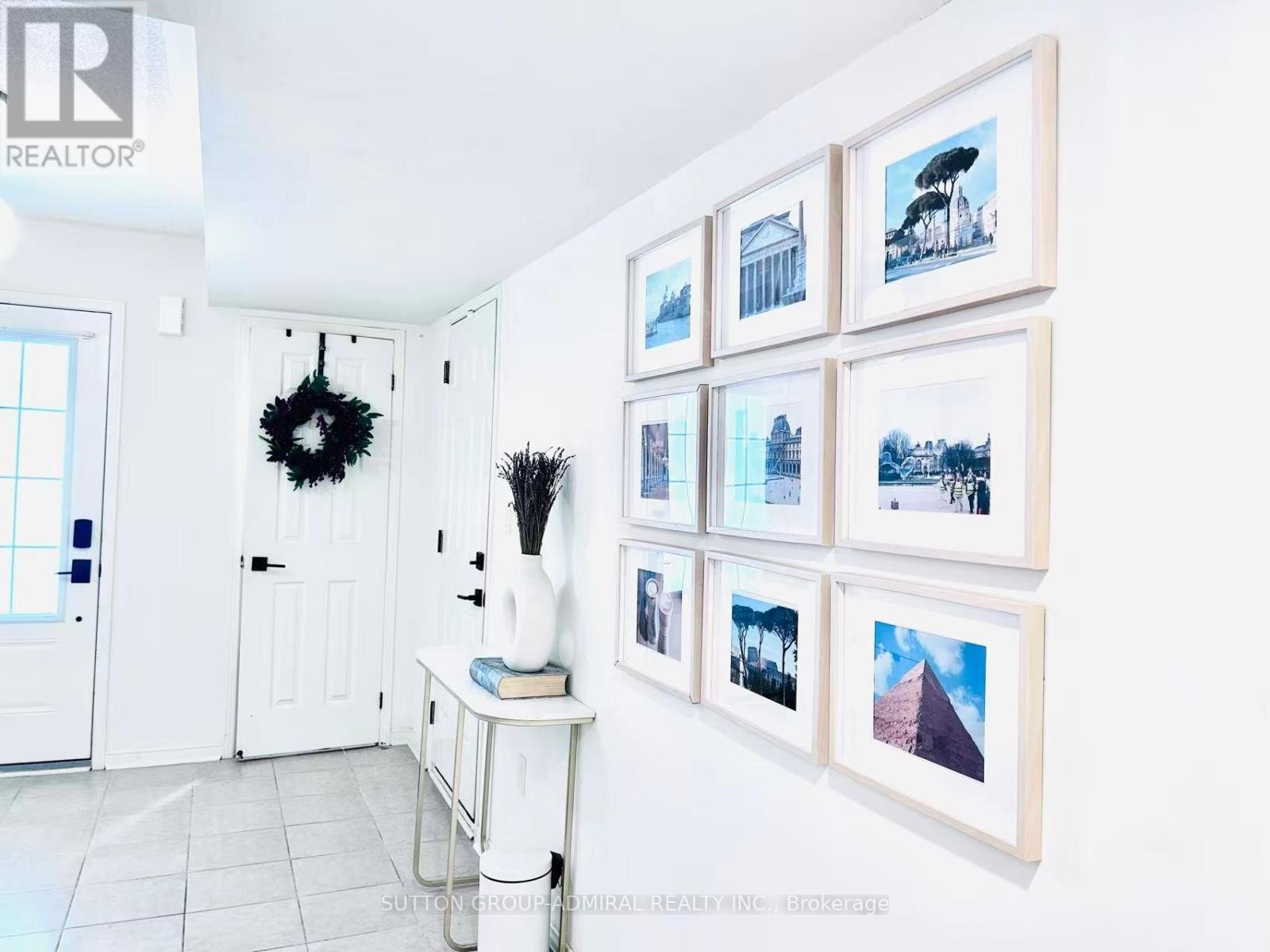 












14 MCGRATH AVENUE

,
Richmond Hill,




Ontario
L4S0K5

