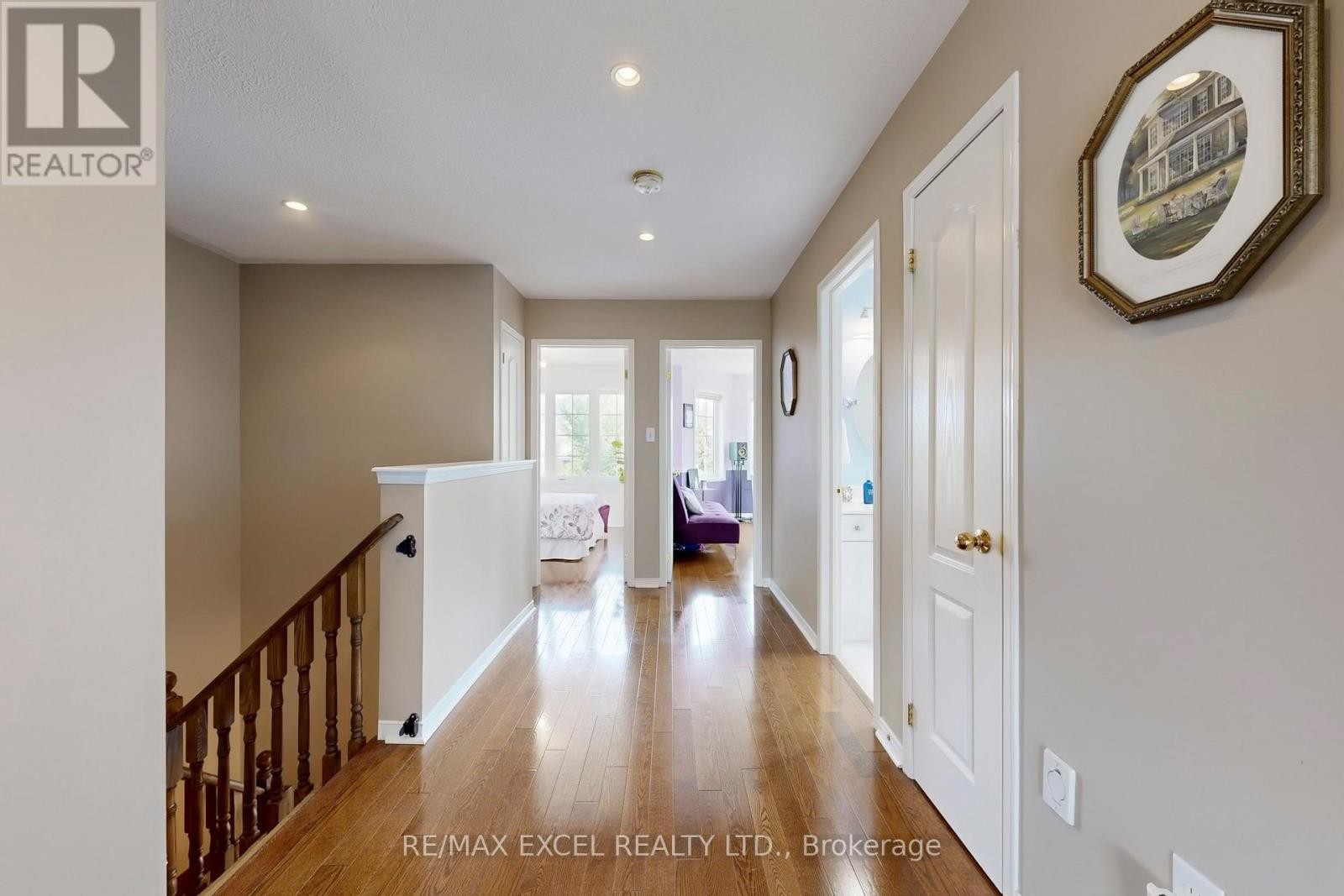 












44 BLACK CREEK DRIVE

,
Markham (Cornell),




Ontario
L6B1K1

