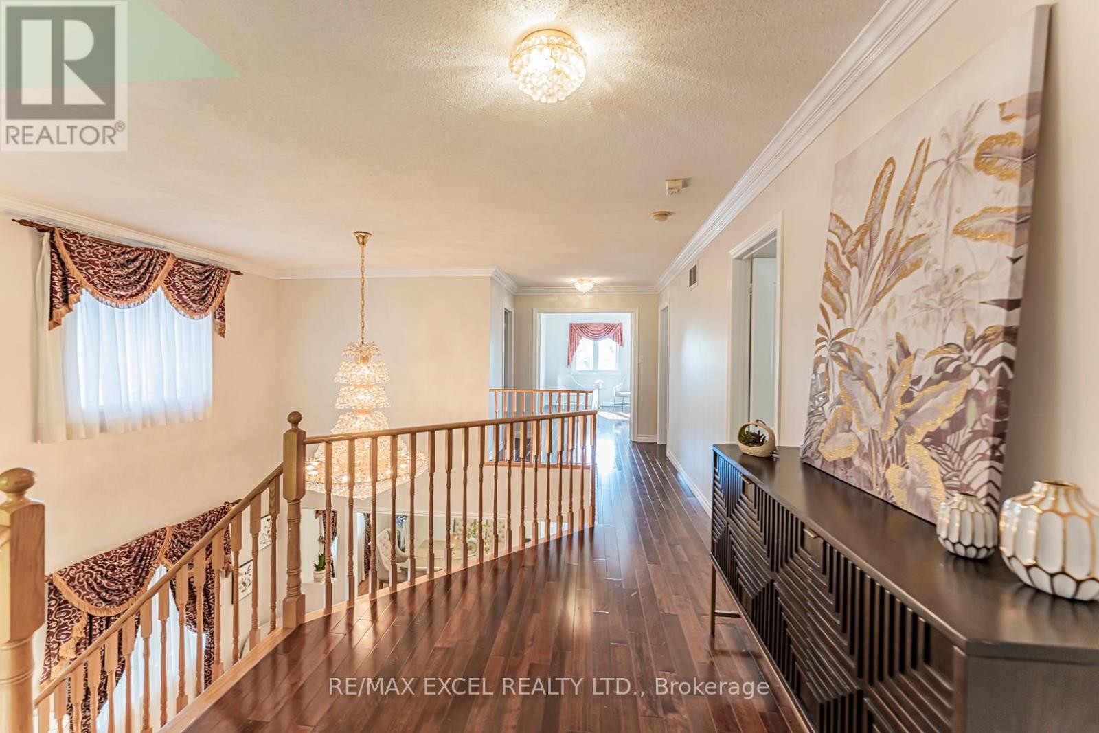 












65 FALLING RIVER DRIVE

,
Richmond Hill (Devonsleigh),




Ontario
L4S2R3

