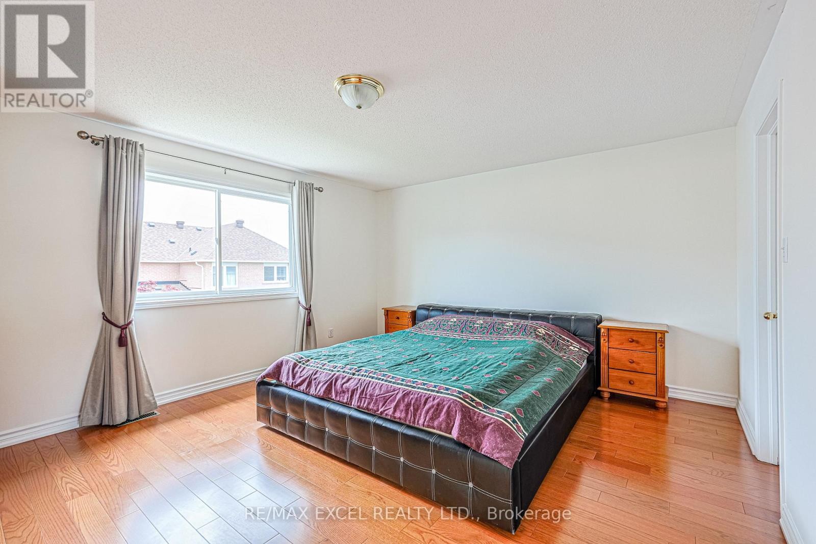 












37 BAINTREE STREET

,
Markham (Wismer),




Ontario
L6E1G5


