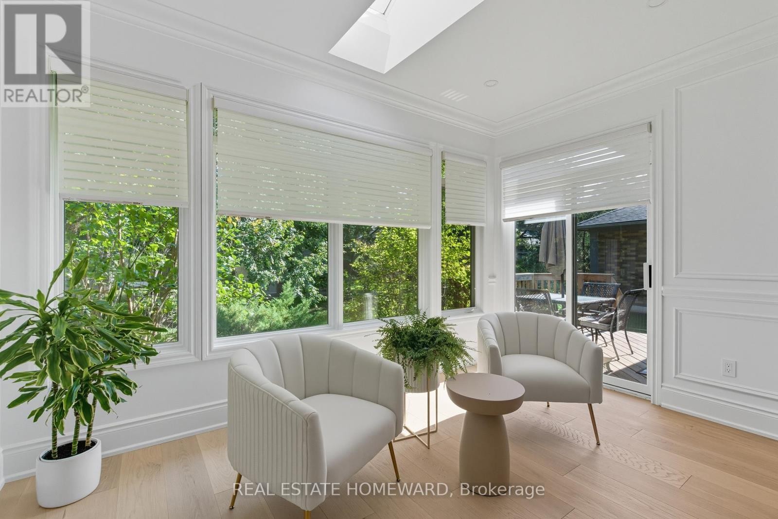 












11 LOON HARBOUR WAY

,
Markham (Greensborough),




Ontario
L6E1B4

