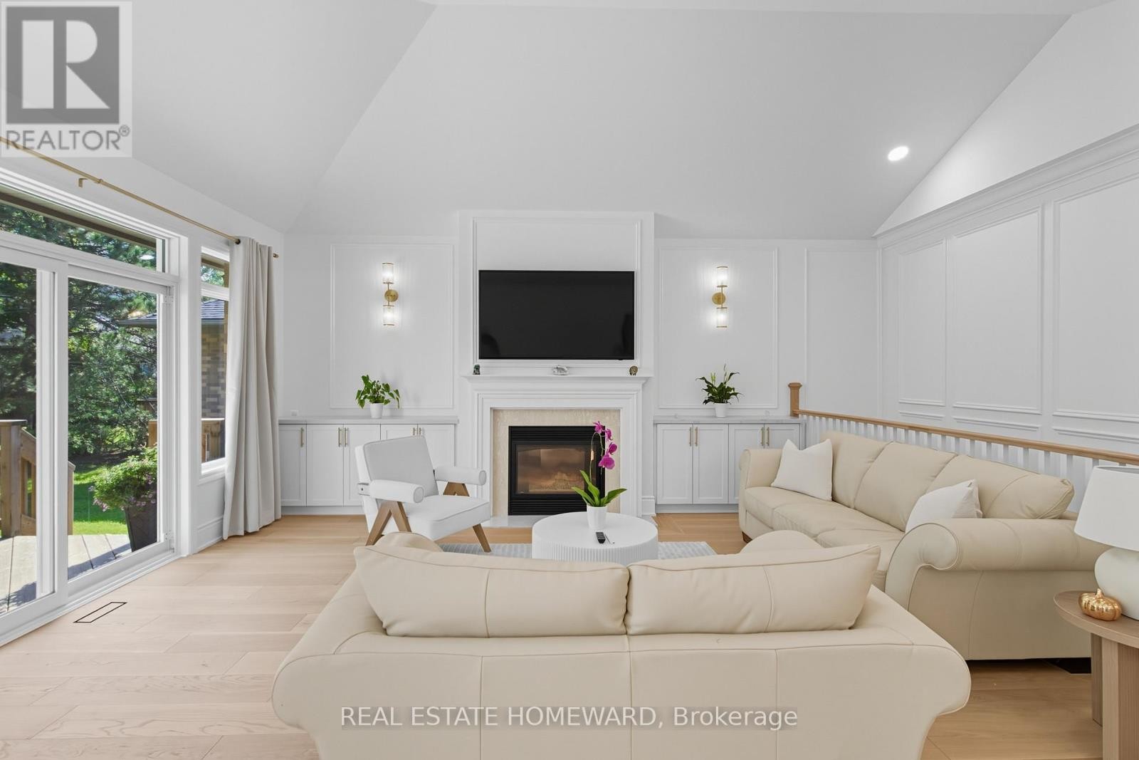 












11 LOON HARBOUR WAY

,
Markham (Greensborough),




Ontario
L6E1B4

