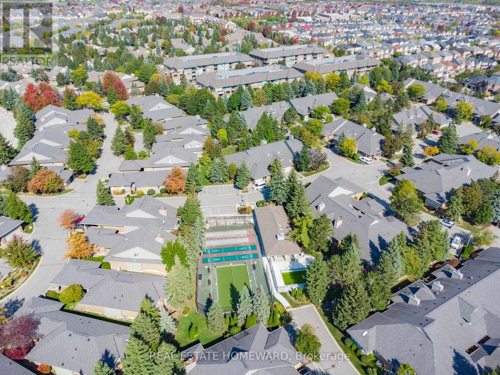 












11 LOON HARBOUR WAY

,
Markham (Greensborough),




Ontario
L6E1B4

