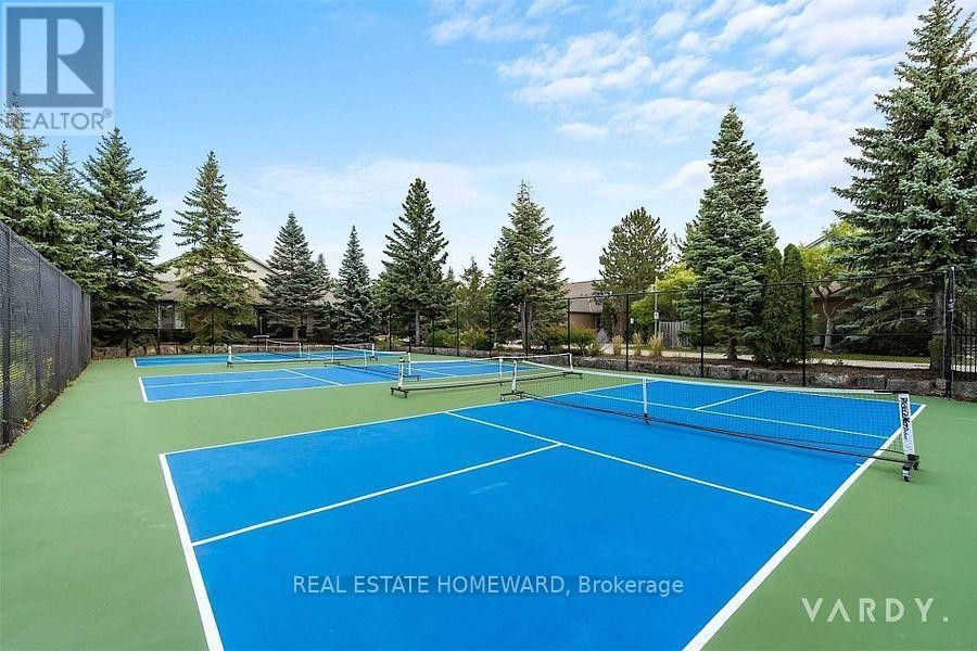 












11 LOON HARBOUR WAY

,
Markham (Greensborough),




Ontario
L6E1B4

