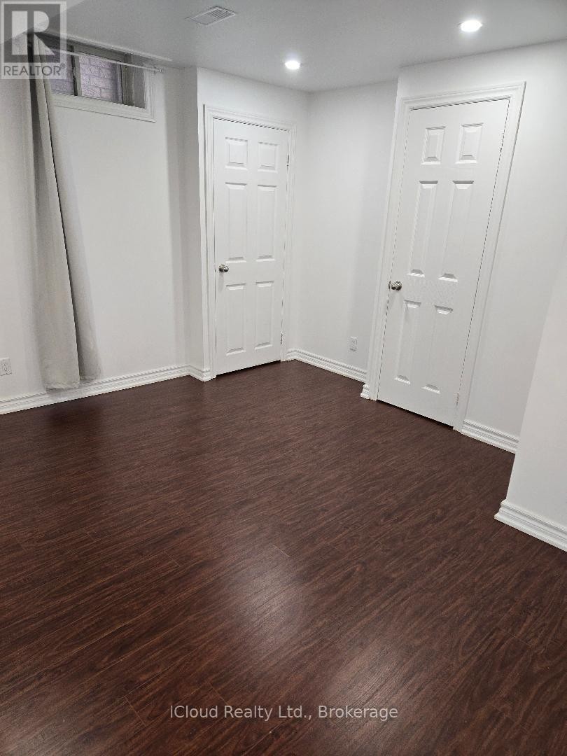 












BASEMENT - 303 WILLIAMSON ROAD

,
Markham (Greensborough),




Ontario
L6E2A7

