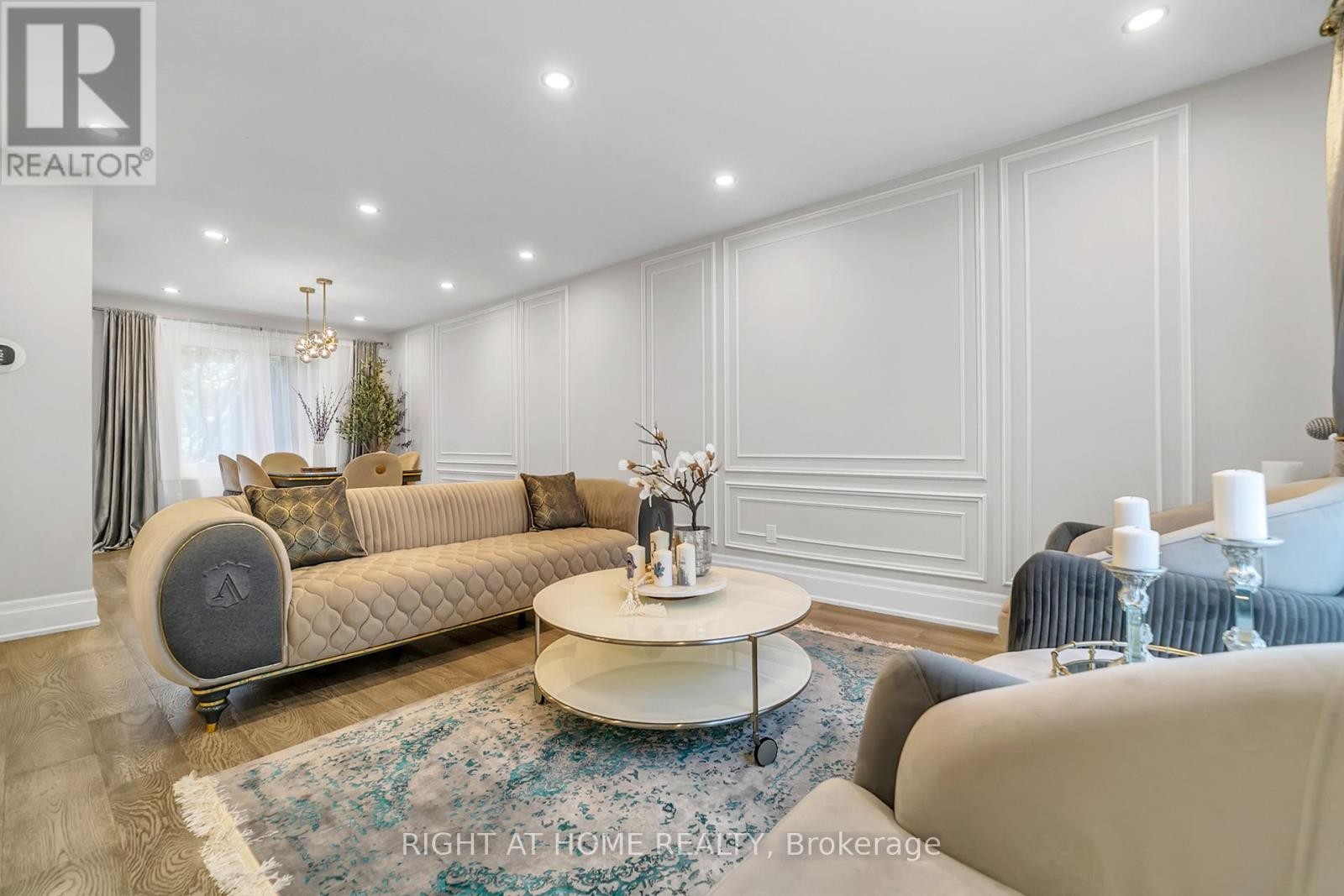 












234 HEMLOCK DRIVE

,
Whitchurch-Stouffville (Stouffville),




Ontario
L4A5A5

