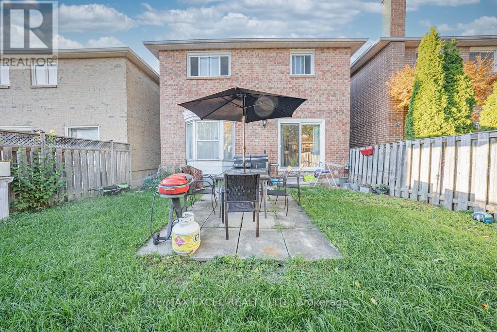 












311 CONLEY STREET

,
Vaughan (Lakeview Estates),




Ontario
L4J2Z3

