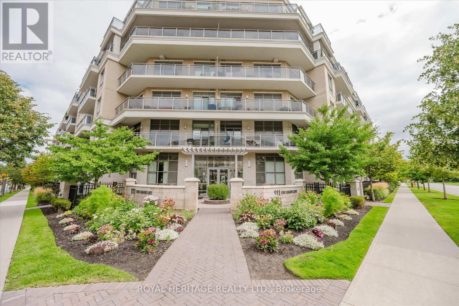 












215 - 111 CIVIC SQUARE GATE

,
Aurora (Bayview Wellington),




Ontario
L4G0S6

