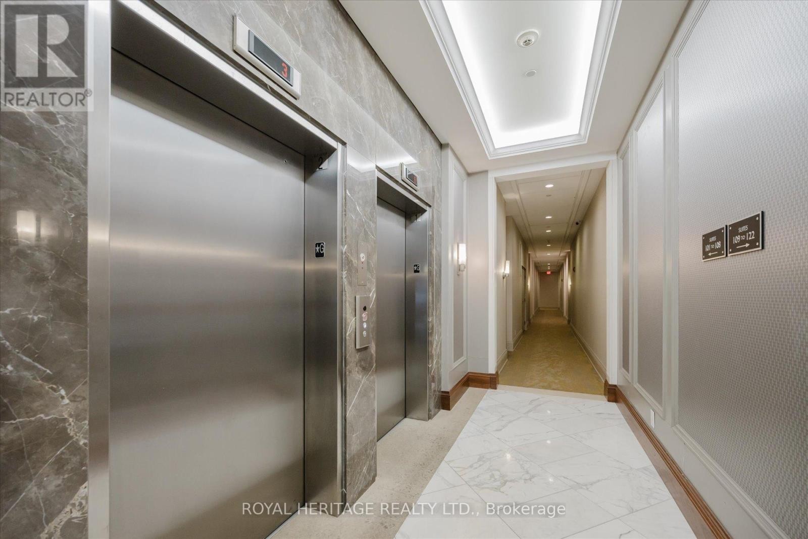 












215 - 111 CIVIC SQUARE GATE

,
Aurora (Bayview Wellington),




Ontario
L4G0S6

