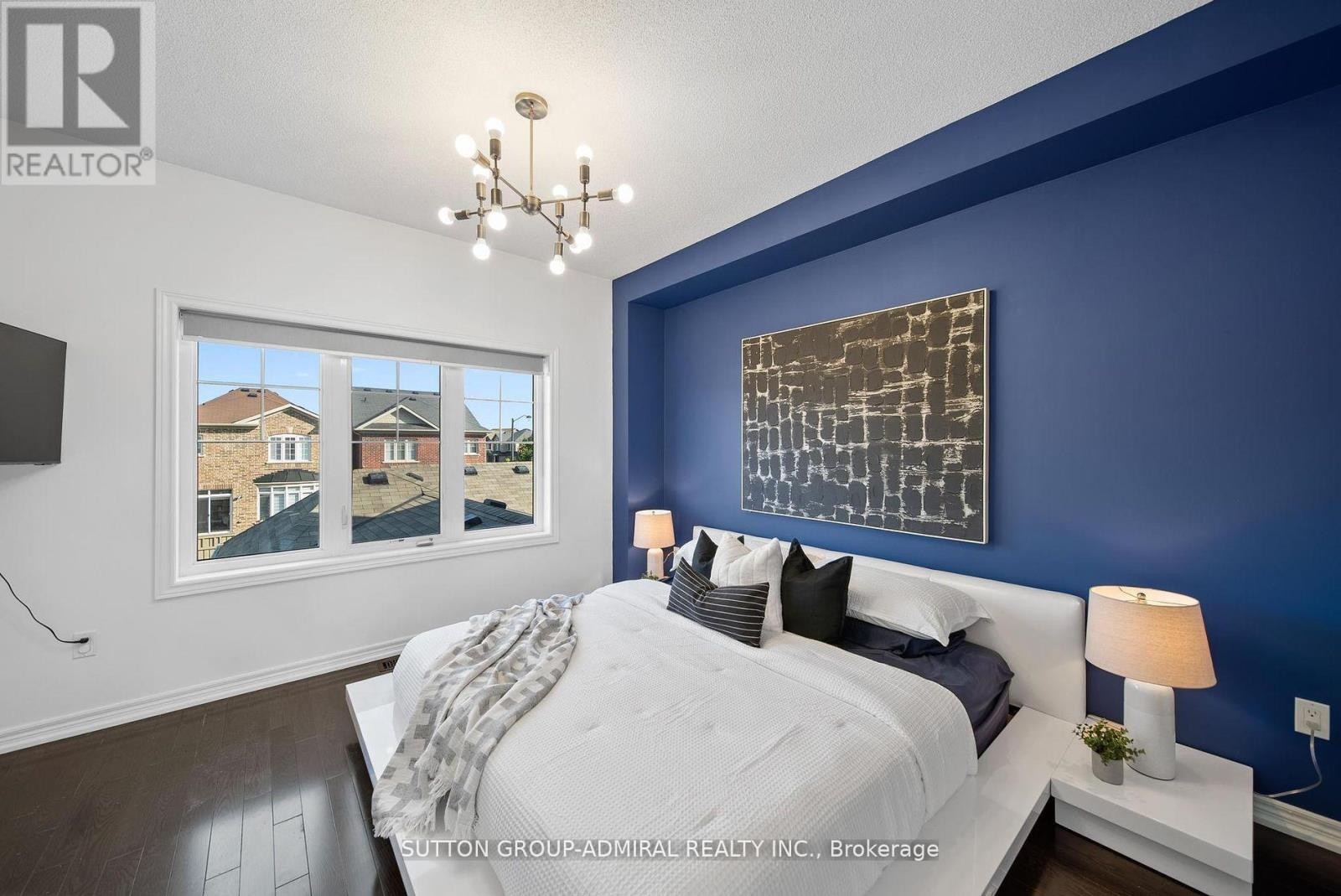 












49 EAST'S CORNERS BOULEVARD

,
Vaughan (Kleinburg),




Ontario
L4H3Z7

