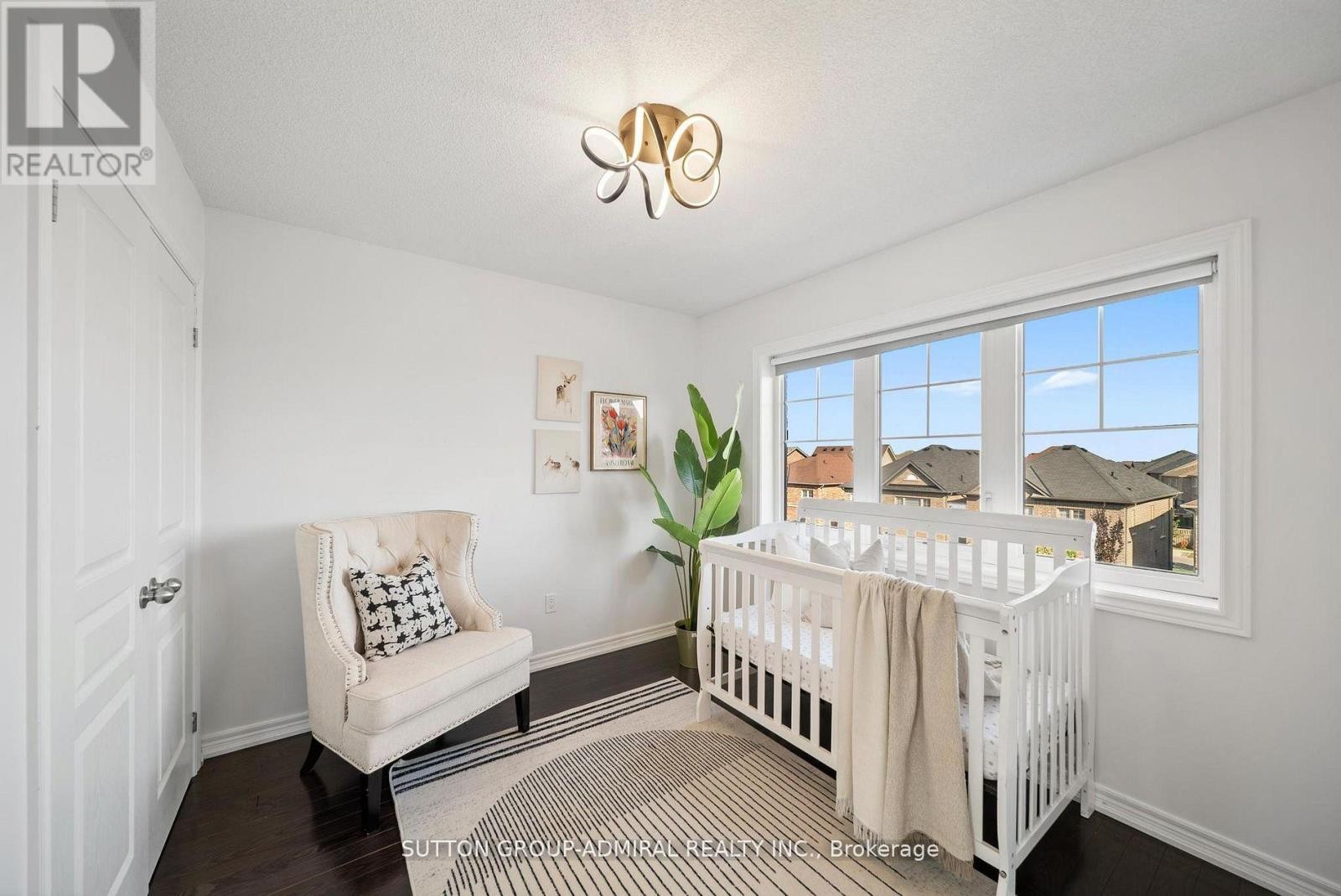 












49 EAST'S CORNERS BOULEVARD

,
Vaughan (Kleinburg),




Ontario
L4H3Z7

