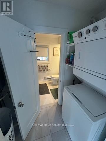 












895 MAPLEWOOD DRIVE

,
Innisfil (Alcona),




Ontario
L9S1Y7

