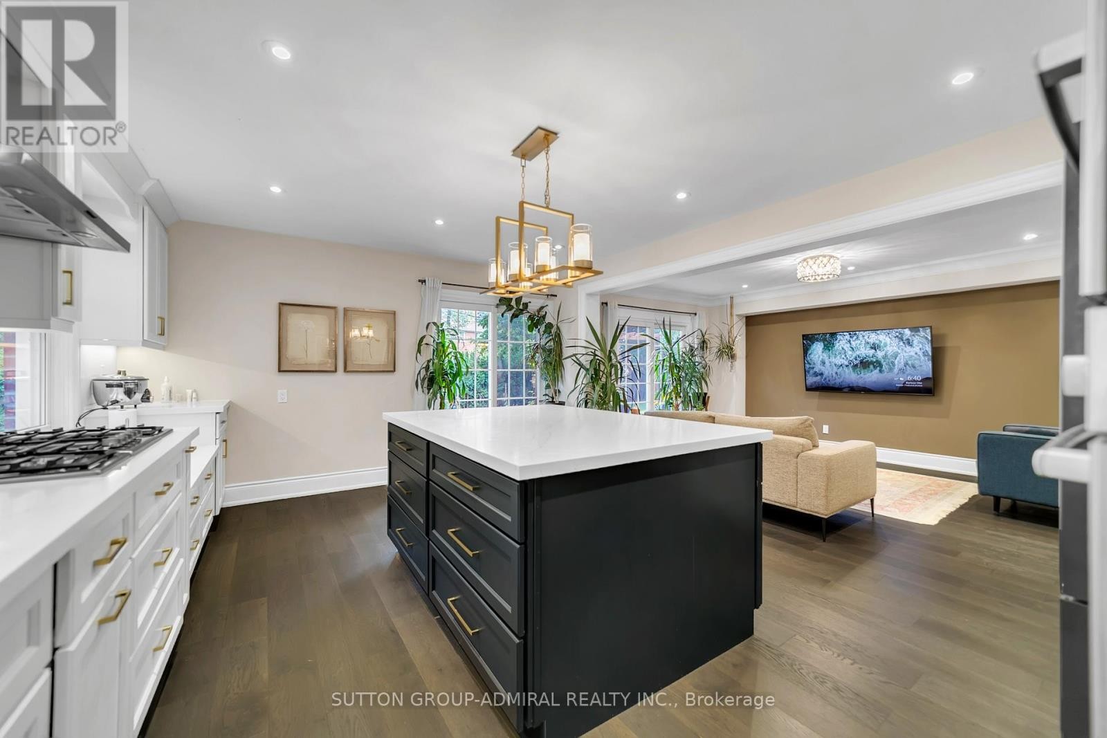 












9 ELSPETH PLACE

,
Markham (Grandview),




Ontario
L3T1C5


