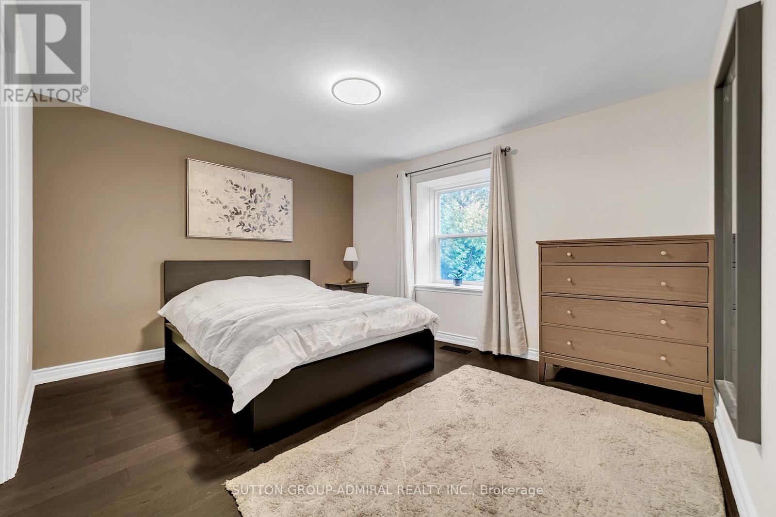












9 ELSPETH PLACE

,
Markham (Grandview),




Ontario
L3T1C5

