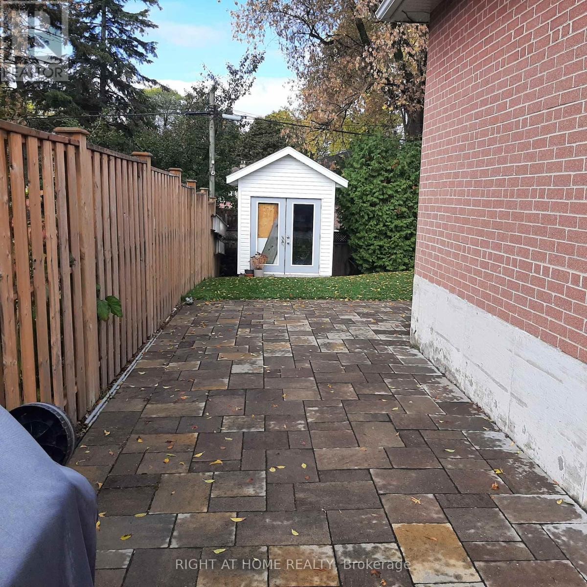 












32 DAVIS ROAD

,
Aurora (Aurora Highlands),




Ontario
L4G2B6


