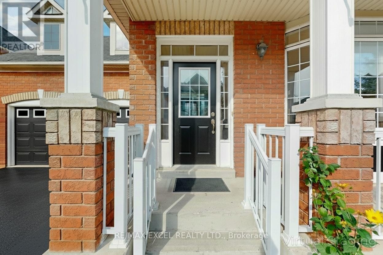 












38 AYHART STREET

,
Markham (Wismer),




Ontario
L6E1H4

