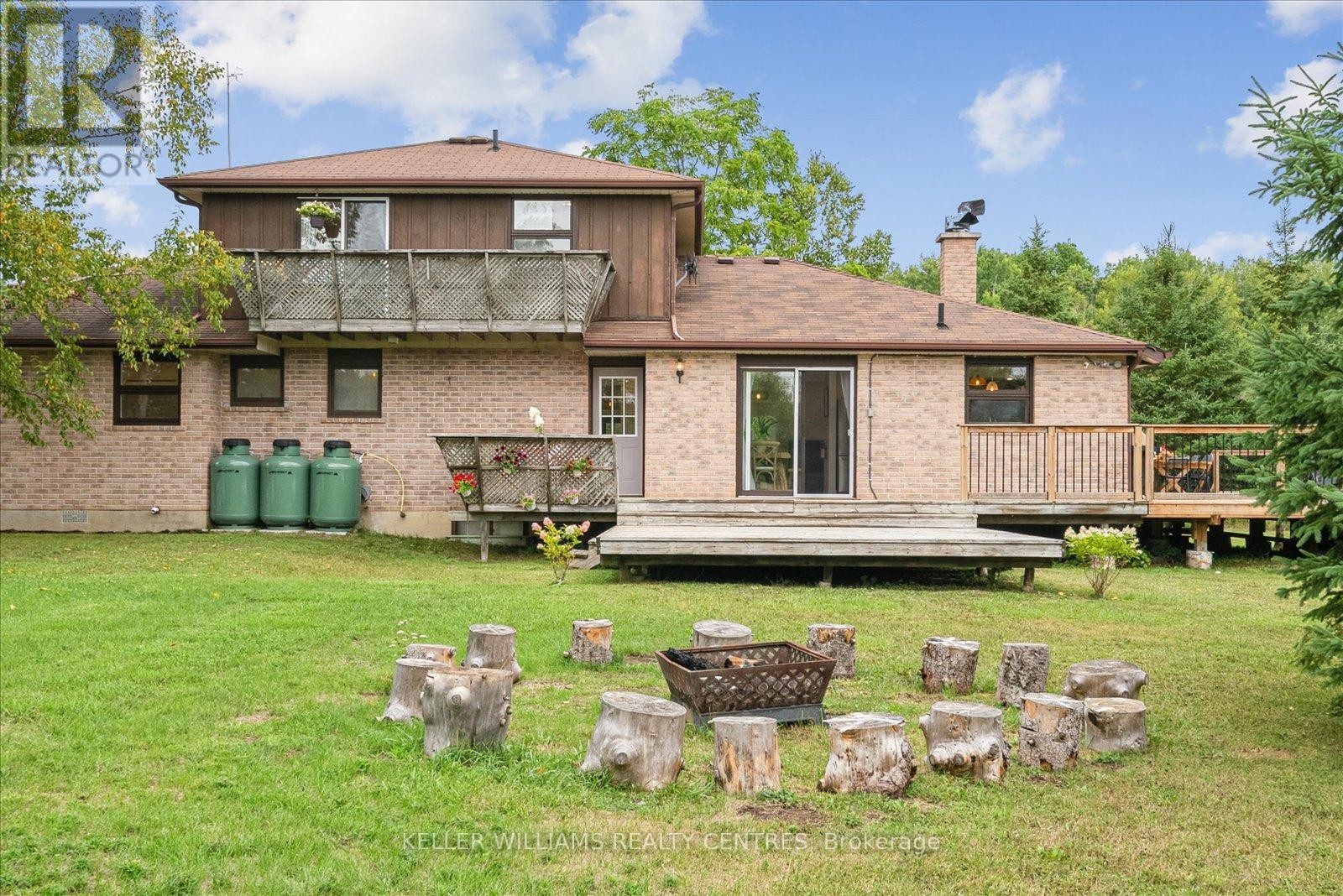 












25154 VALLEY VIEW DRIVE

,
Georgina (Sutton & Jackson's Point),




Ontario
L0E1R0


