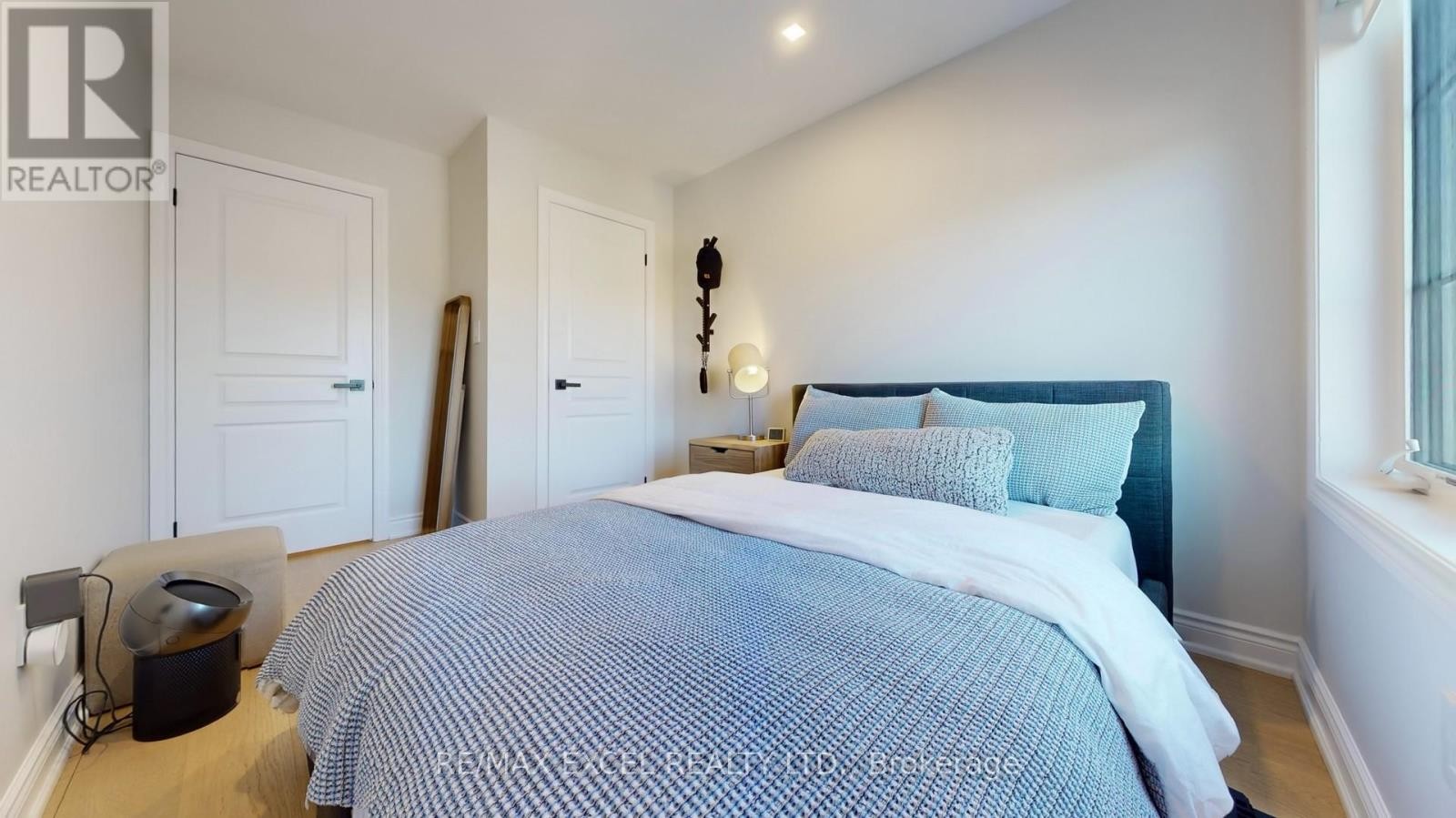 












62 MACK CLEMENT LANE

,
Richmond Hill (Westbrook),




Ontario
L4S0G2

