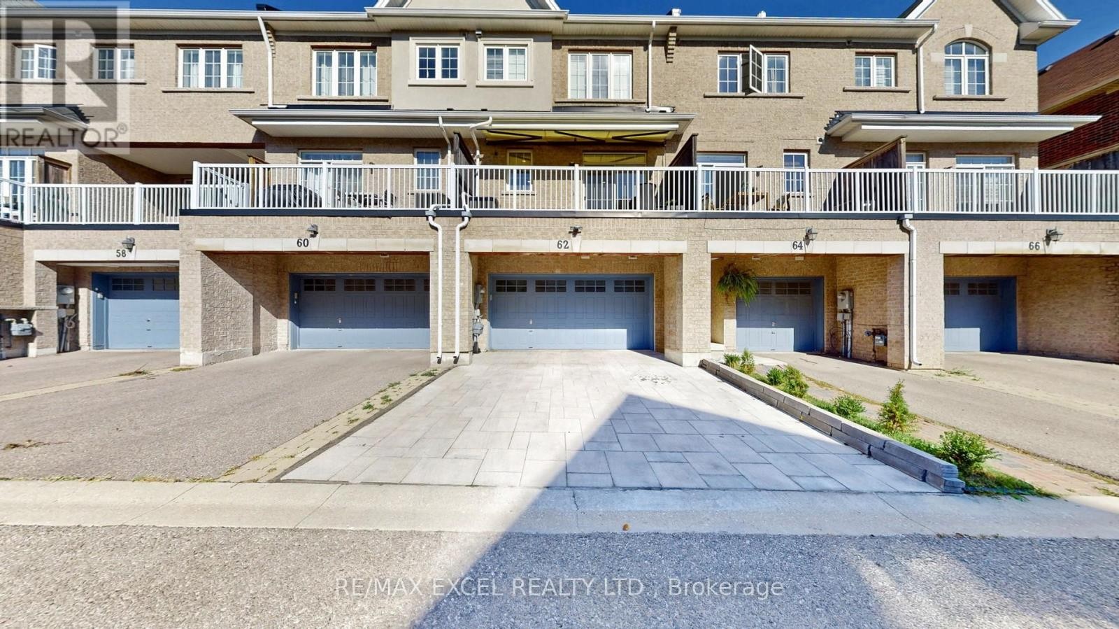 












62 MACK CLEMENT LANE

,
Richmond Hill (Westbrook),




Ontario
L4S0G2

