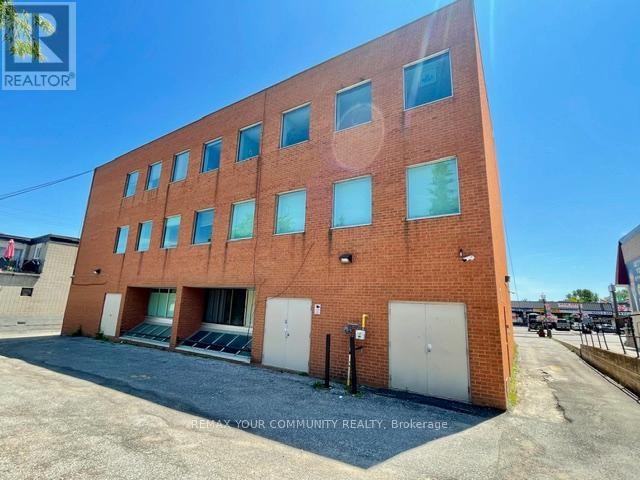 












100 A - 107 HOLLAND STREET

,
Bradford West Gwillimbury (Bradford),




Ontario
L9N1C3

