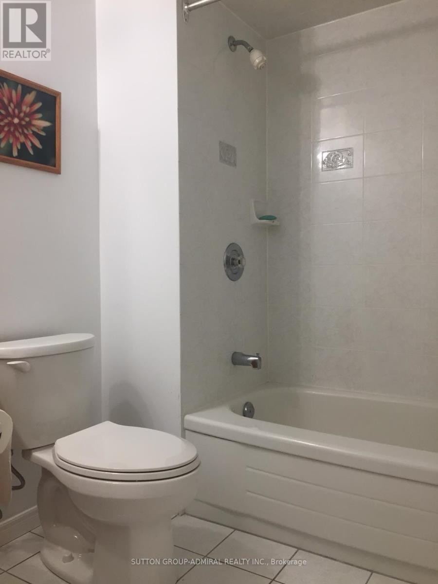 












10 CHARNWOOD PLACE

,
Markham (Aileen-Willowbrook),




Ontario
L3T5H3

