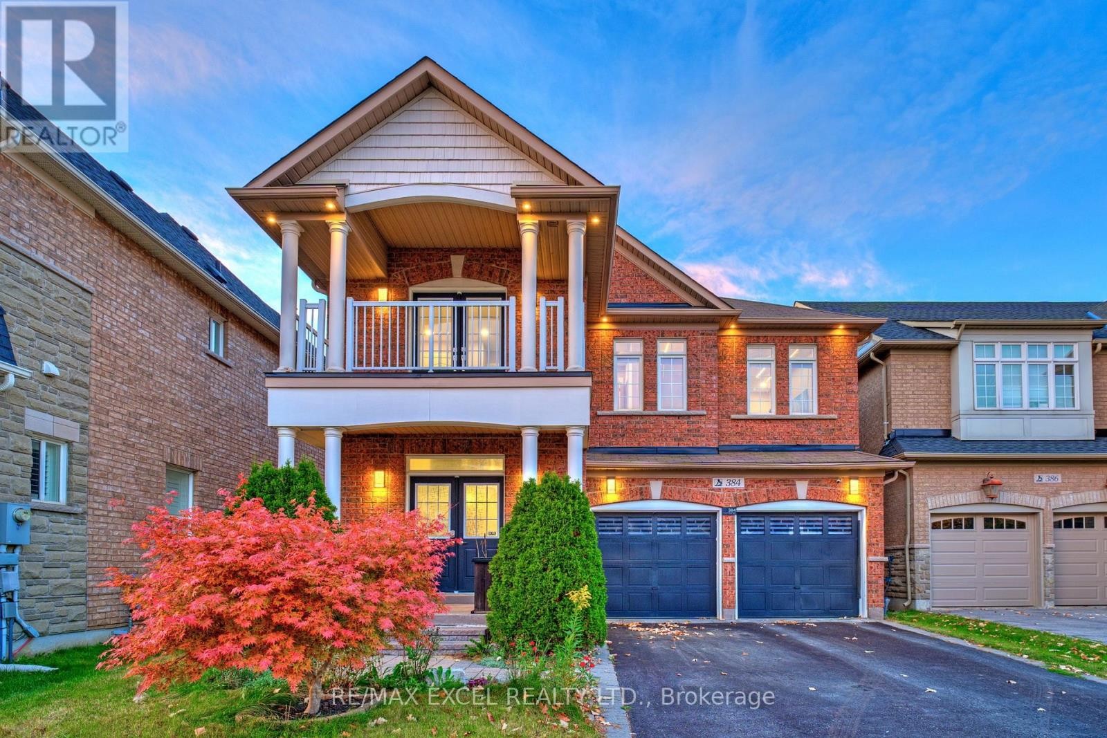 












384 OLD COLONY ROAD

,
Richmond Hill (Oak Ridges Lake Wilcox),




Ontario
L4E5B2

