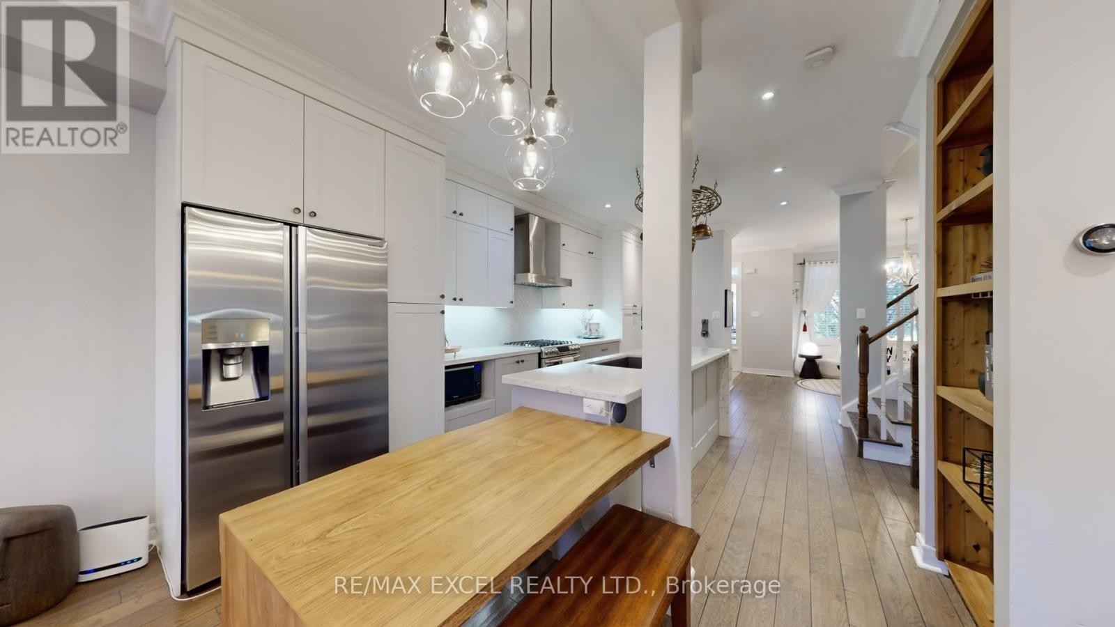 












87 THE FAIRWAYS

,
Markham (Angus Glen),




Ontario
L6C2A7

