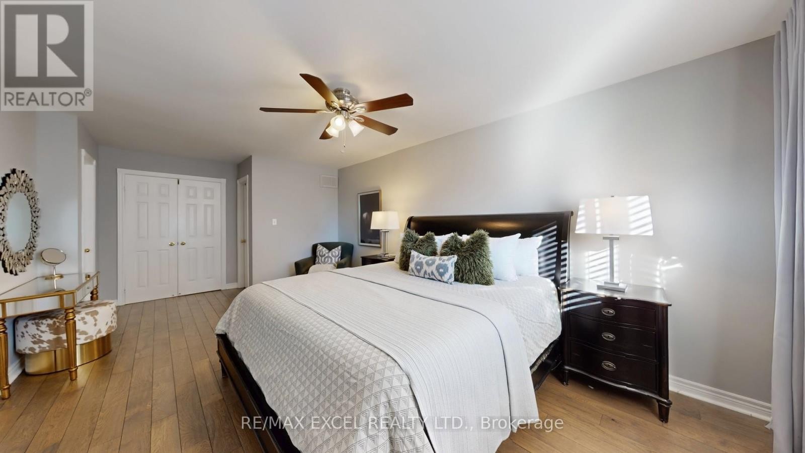 












87 THE FAIRWAYS

,
Markham (Angus Glen),




Ontario
L6C2A7

