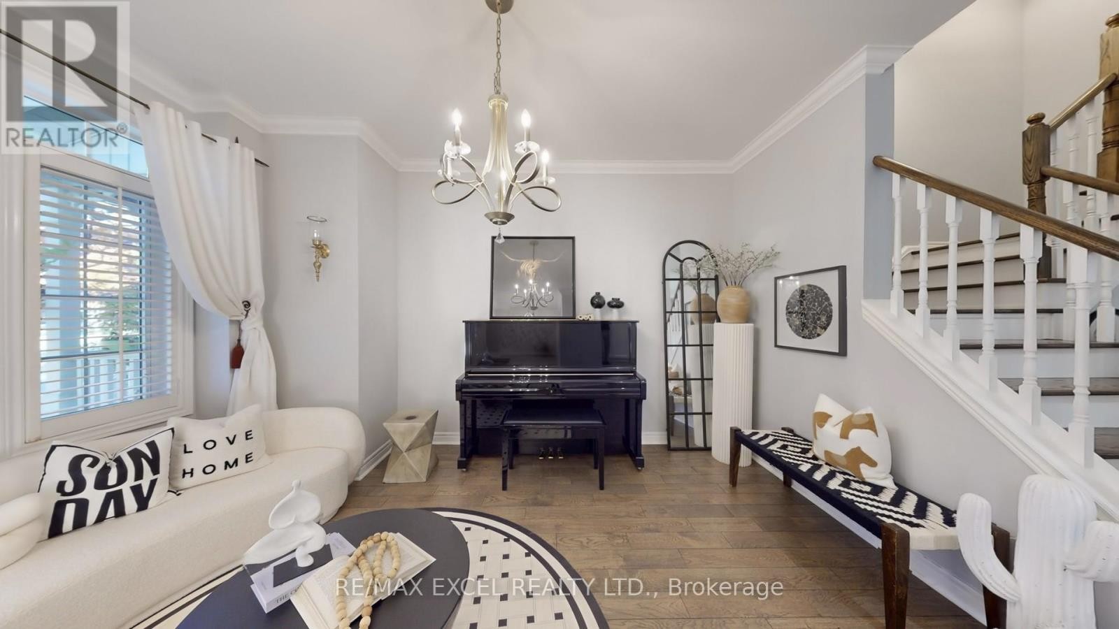 












87 THE FAIRWAYS

,
Markham (Angus Glen),




Ontario
L6C2A7

