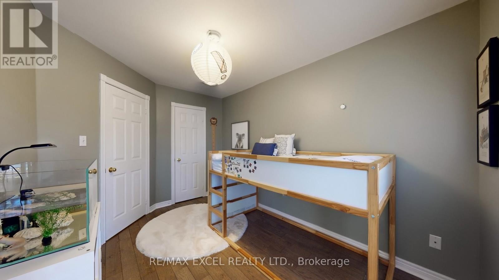 












87 THE FAIRWAYS

,
Markham (Angus Glen),




Ontario
L6C2A7

