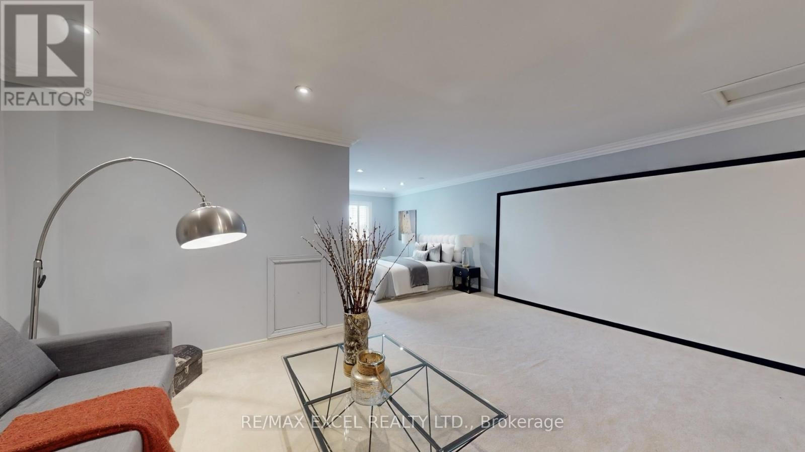 












87 THE FAIRWAYS

,
Markham (Angus Glen),




Ontario
L6C2A7

