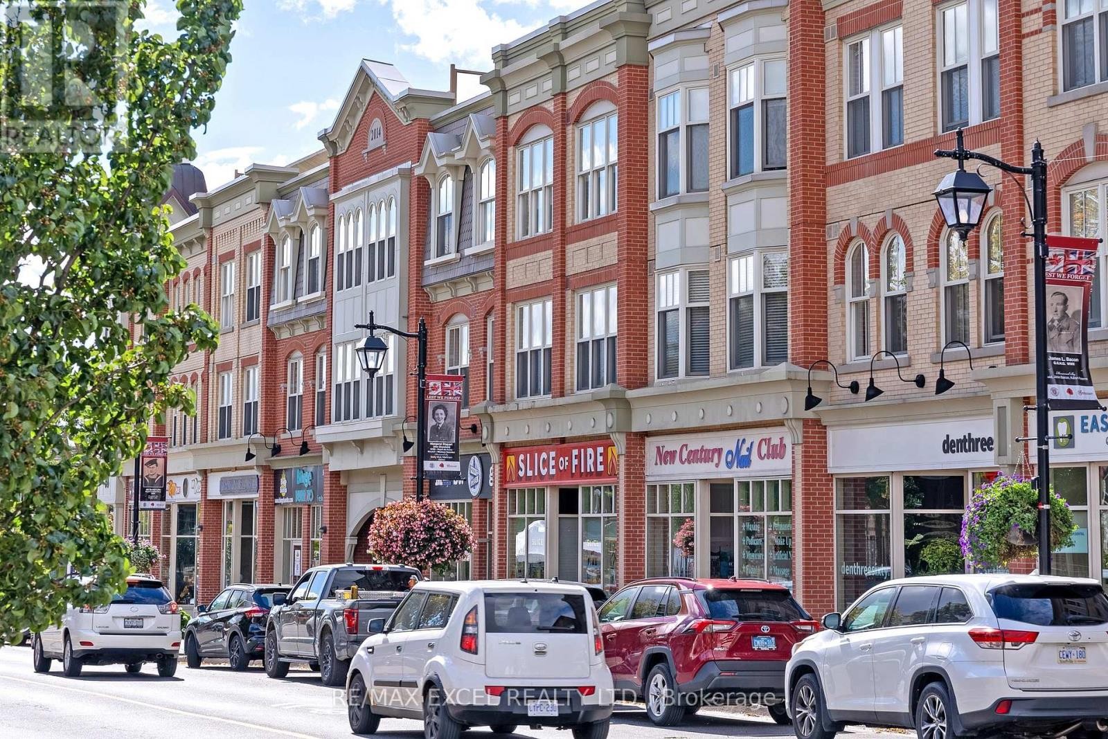 












327 - 68 MAIN STREET

,
Markham (Markham Village),




Ontario
L3P0N5

