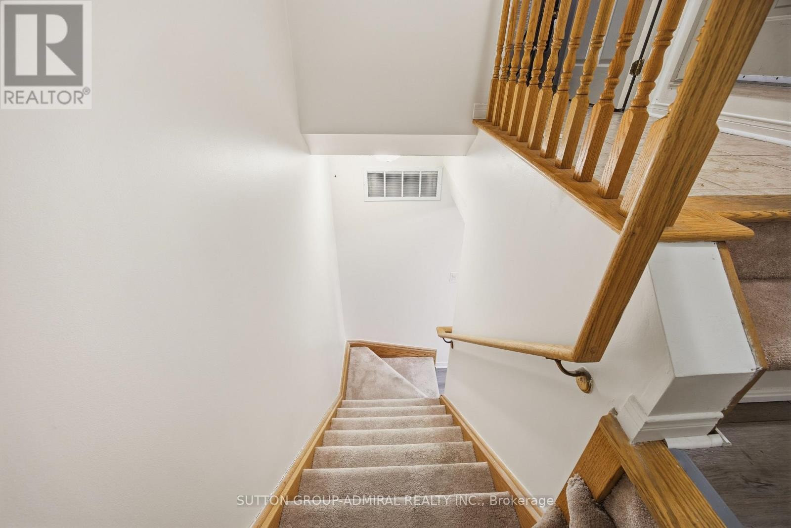 












216 - 308 JOHN STREET

,
Markham (Aileen-Willowbrook),




Ontario
L3T0A7

