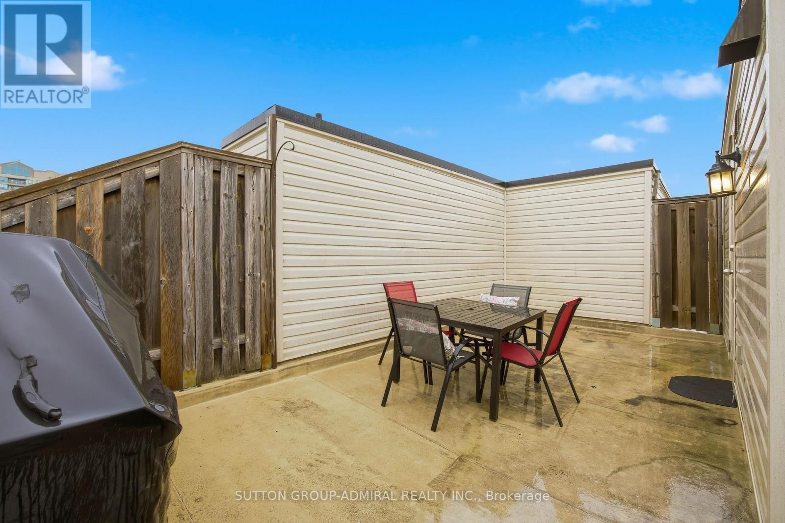 












216 - 308 JOHN STREET

,
Markham (Aileen-Willowbrook),




Ontario
L3T0A7

